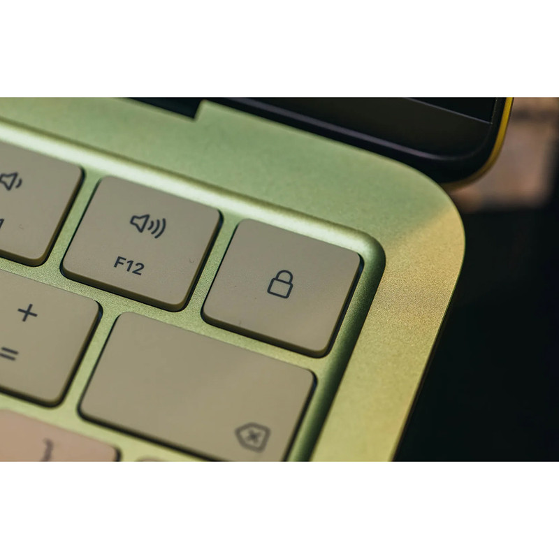 لپ‌تاپ 13 اینچی اپل مدل MacBook Neo LLA با پردازنده A18 Pro، رم 8 گیگابایت، حافظه 256 گیگابایت SSD، نمایشگر Liquid Retina با روشنایی 500 نیت، وبکم 1080p، Wi-Fi 6E و شارژدهی تا 16 ساعت