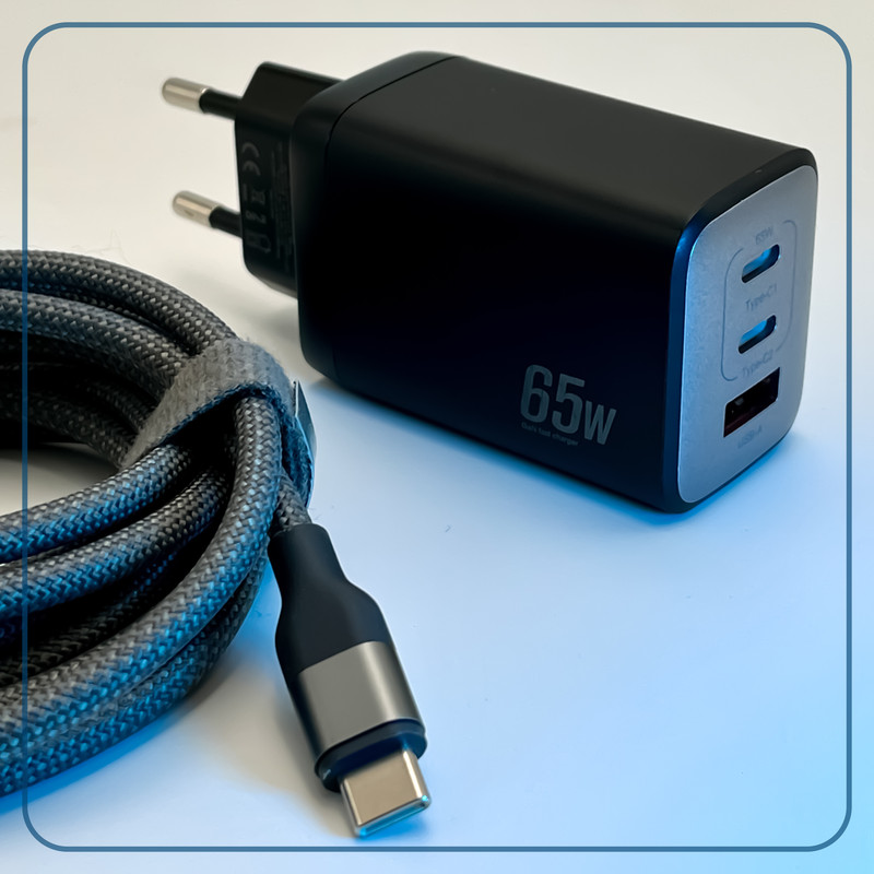 شارژر دیواری 65 وات وونک مدل PD-65W به همراه کابل USB-C