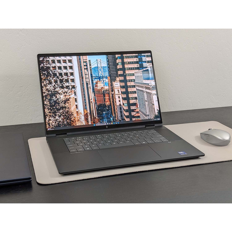 لپ‌تاپ 16 اینچی اچ‌پی مدل OmniBook X Flip 16-as0023dx، پردازنده Core Ultra 7-256V، رم 16 گیگابایت LPDDR5X، حافظه SSD با ظرفیت 1 ترابایت، نمایشگر لمسی چرخش 360 درجه و پشتیبانی از قلم، سیستم عامل ویندوز