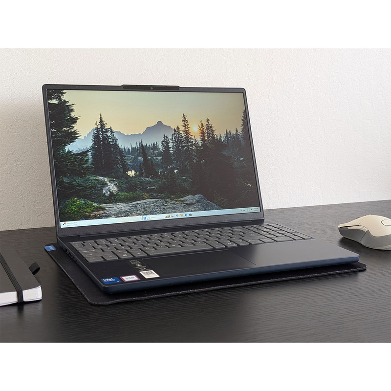 لپ‌تاپ 15.3 اینچی لنوو مدل IdeaPad Slim 3 15IRH10 با پردازنده Core i5-13420H، رم 8 گیگابایت DDR5، حافظه SSD با ظرفیت 512 گیگابایت، نمایشگر WUXGA IPS