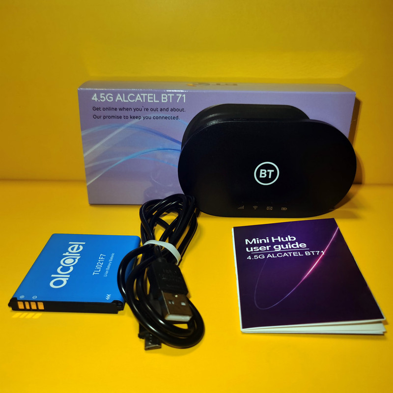 مودم 4.5G قابل حمل آلکاتل مدل BT71 با تکنولوژی Cat6 و Cat7، سرعت دانلود تا 300Mbps، پشتیبانی همزمان از 20 کاربر، وای‌فای دو بانده 2.4GHz و 5GHz، استاندارد IEEE 802.11b/g/n/ac، باتری با شارژدهی 7 تا 8 ساعت و قابلیت ارسال SMS